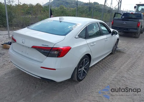 2024 Honda Civic Touring z USA, uszkodzony, nr VIN 2HGFE1F99RH317177